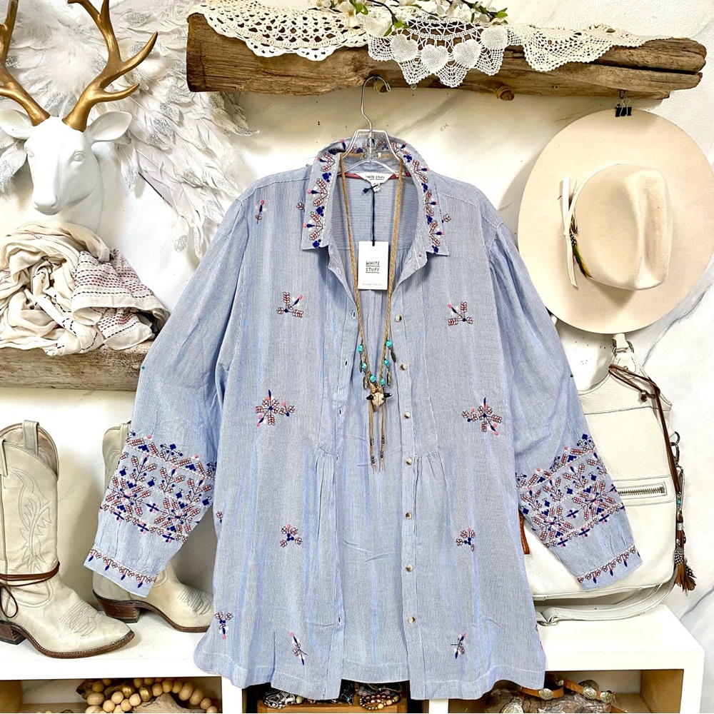 SOLD⭐️Prairie farmhouse boho embroidered tunic blouse/cover up w peasant feel - Picture 15 of 16
